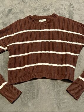 Aeropostale Brown & White Ribbed Cropped Crew Sweater